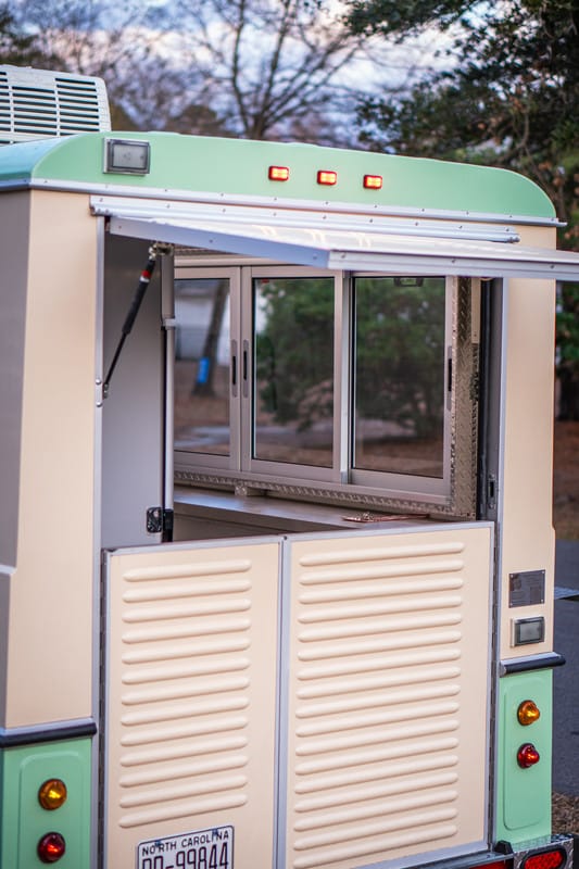 Common Tides espresso bar serving guests at a private party and pop-up event on the NC coast